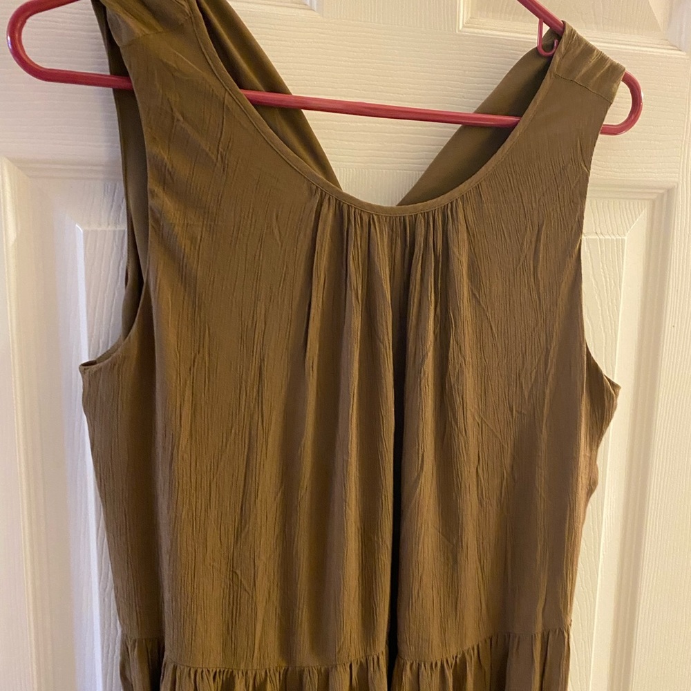 Banana Republic maxi dress is brown